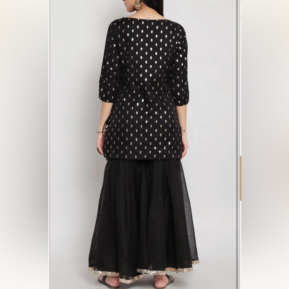 Indian / Pakistan Black Metallic Kurta Garara Suit - Picture 5 of 7
